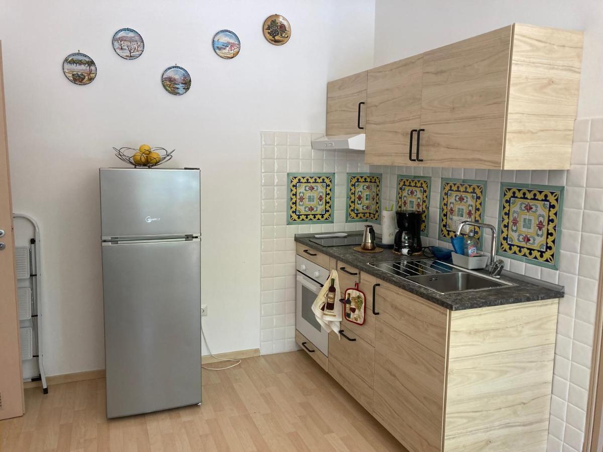 Casa Vacanza Brezza Di Maestrale Salernes Extérieur photo