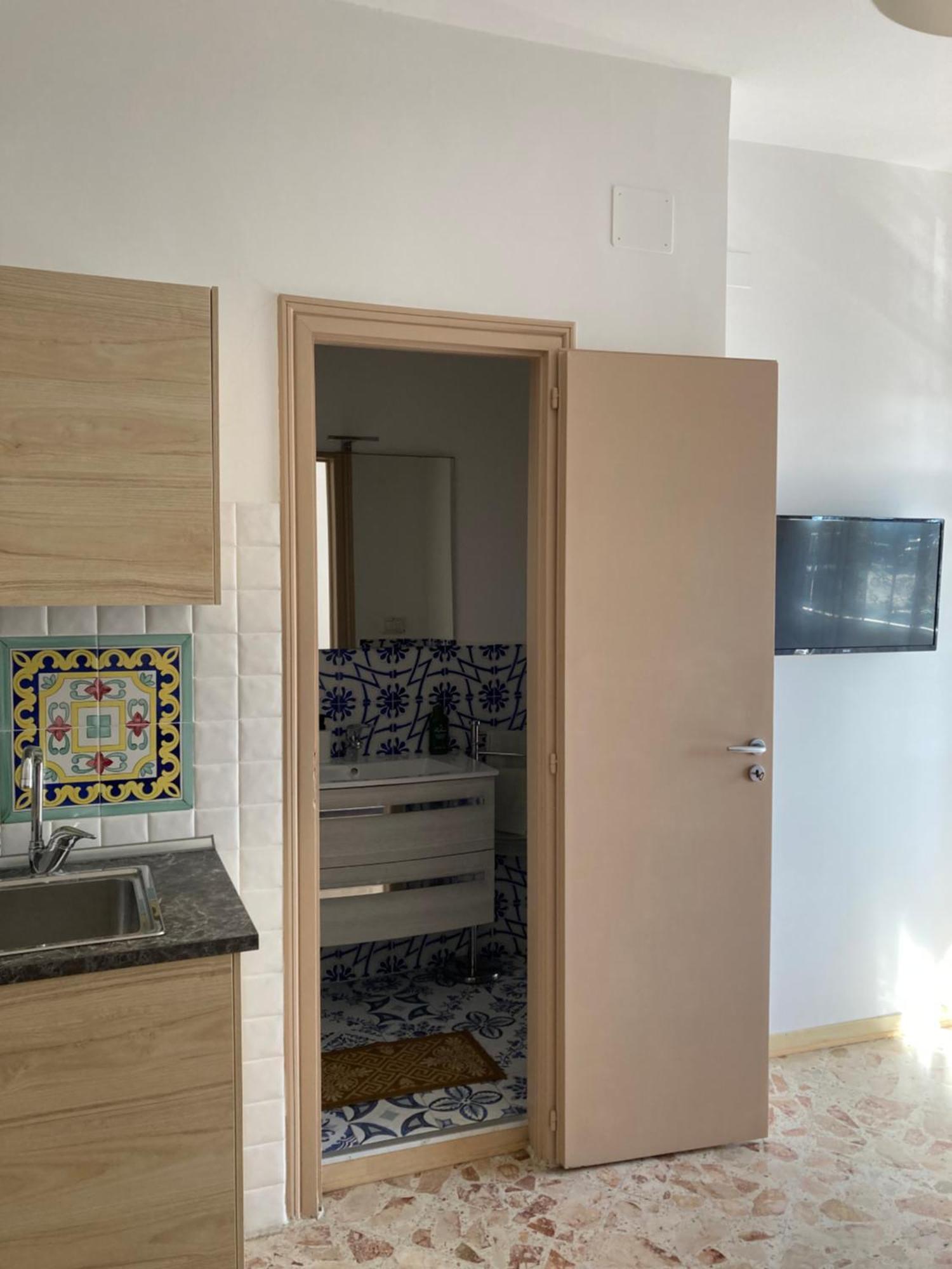 Casa Vacanza Brezza Di Maestrale Salernes Extérieur photo